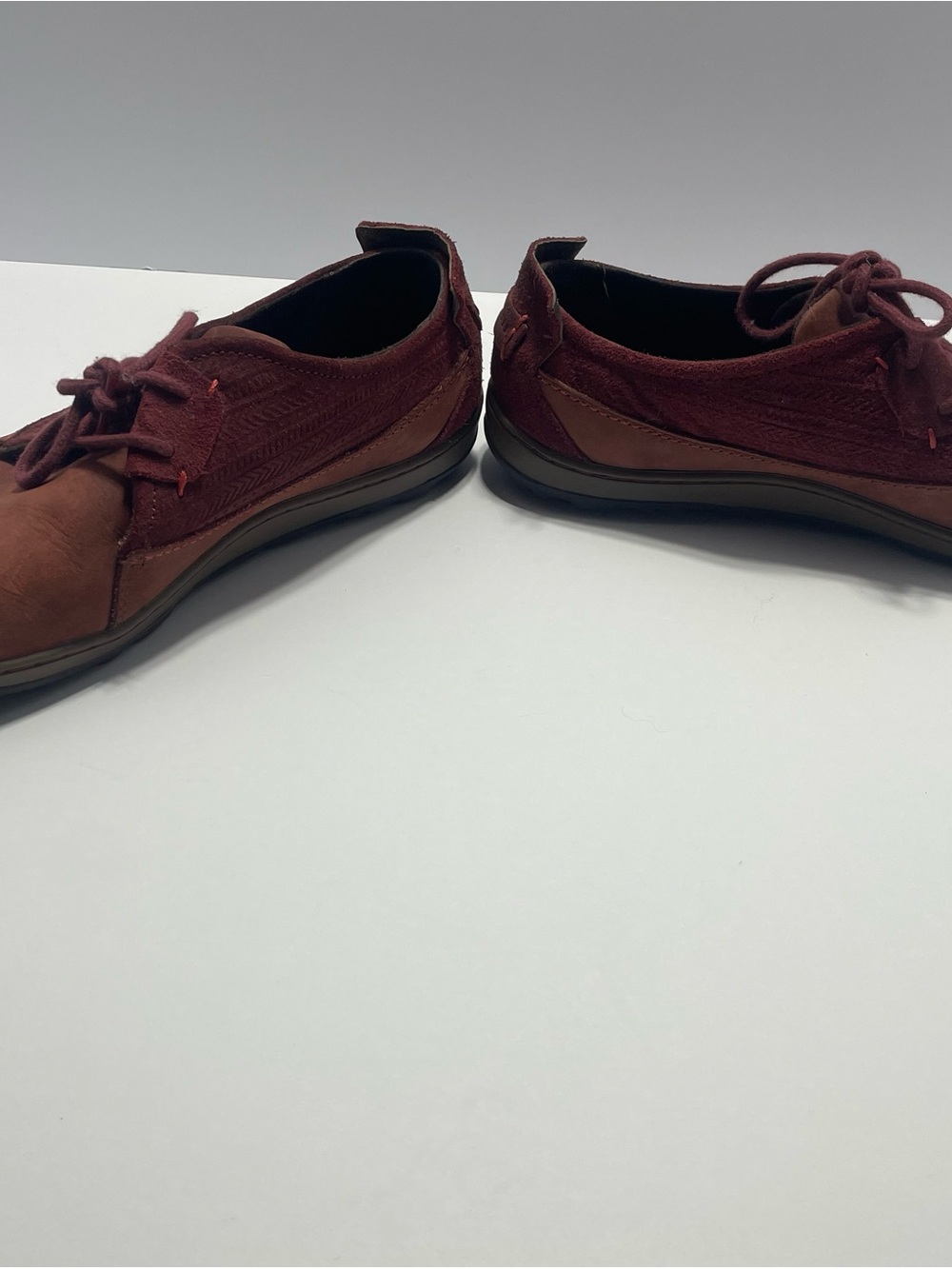 Merrell‎ Women's Lace-Up Sneakers in Burgundy and Rust - Picture 3 of 8